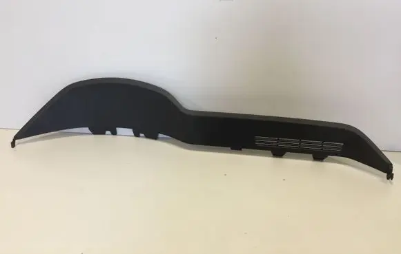 Mercedes-Benz C W204 Dashboard trim A2046890639
