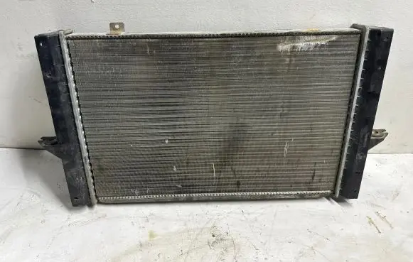 Volvo S70 V70 V70 XC Coolant radiator