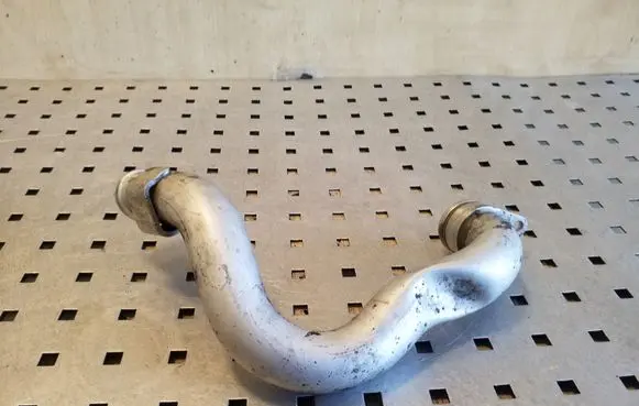 Audi A8 S8 D4 4H Engine coolant pipe/hose 059121071CM