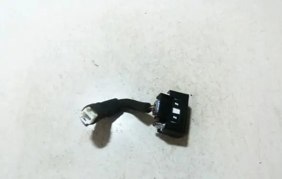 Passenger airbag on/off switch