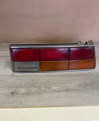 Mitsubishi Galant Eterna Rear/tail lights 0436737R 0436737