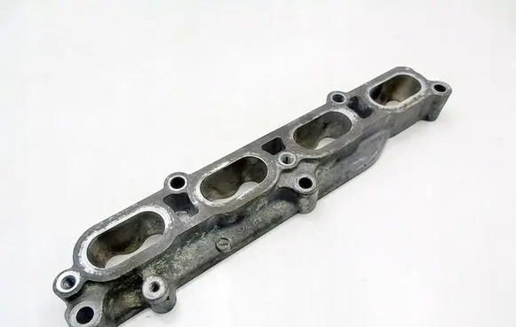 Suzuki Swift I Intake manifold S1B-73K