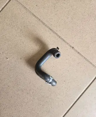 Audi A4 S4 B9 Engine coolant pipe/hose 06L121081K