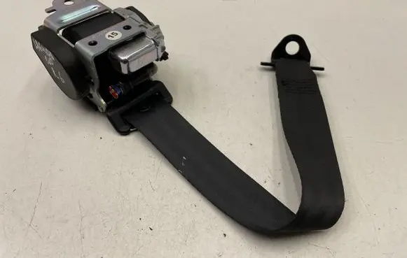 Renault Laguna III Rear seatbelt 02232730 0232624000 BAMRT0692