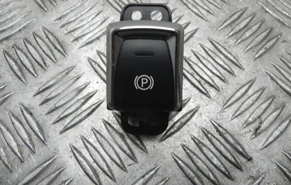 Nissan Qashqai Hand parking brake switch 14213SN L185