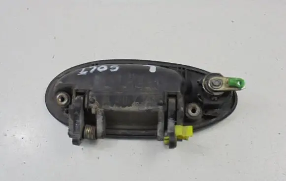 Mitsubishi Colt Front door exterior handle MB819551