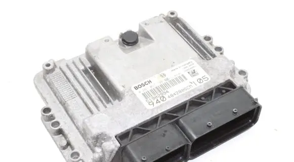Alfa Romeo Giulietta Engine control unit/module 51902994 0281017785