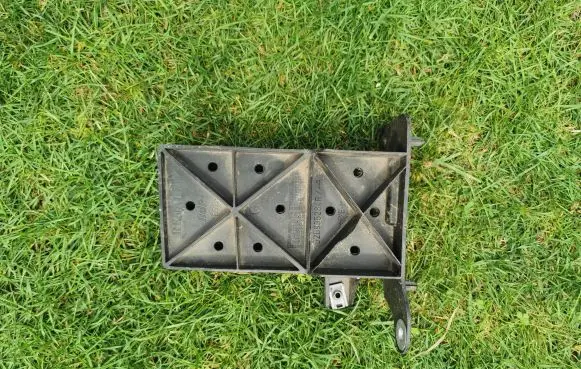 Renault Twingo III Front bumper support beam 620935284R