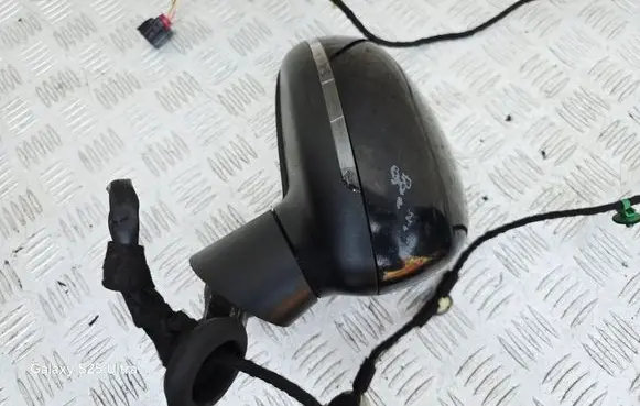 Audi A1 Front door electric wing mirror 262055207B