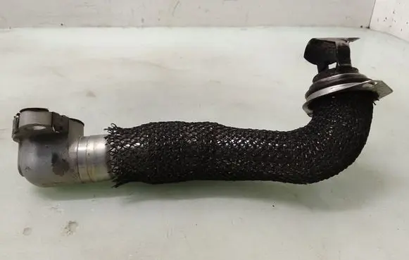 Peugeot 308 EGR valve line/pipe/hose 