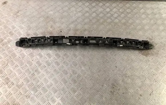 Skoda Octavia Mk4 Rear bumper mounting bracket 5F0807863