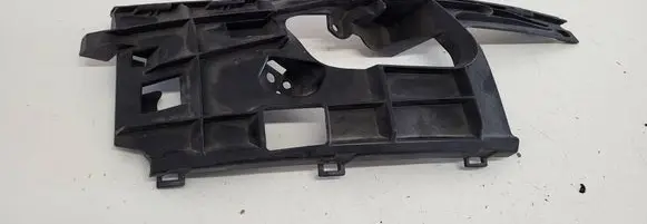 Audi A7 S7 4G Front bumper mounting bracket 4G8807096A