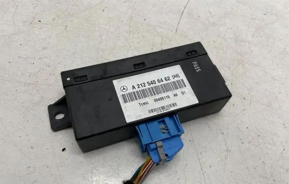 Mercedes-Benz E W212 Other control units/modules A2125406462