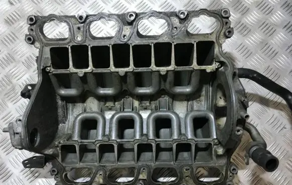 Audi A8 S8 D3 4E Intake manifold