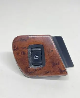 Skoda Octavia Mk1 (1U) Electric window control switch 1U1867186C