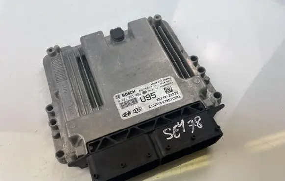 KIA Pro Cee'd III Engine control unit/module 391402A925