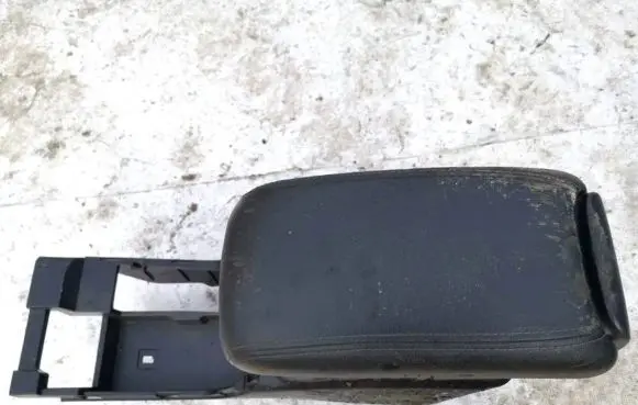 Mitsubishi Outlander Armrest 8011a08341