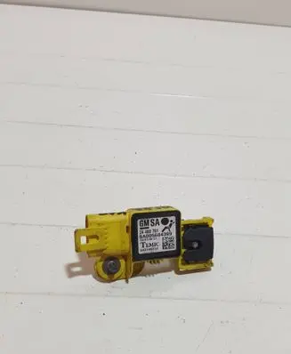 Opel Zafira B Airbag deployment crash/impact sensor 24460761 SA005604399 343149712