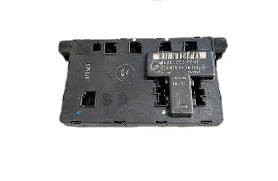 Mercedes-Benz C W203 Door control unit/module 2038205526