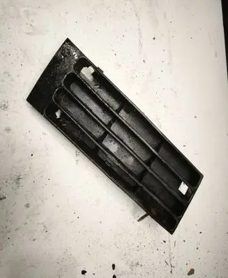 Audi A4 S4 B5 8D Front bumper lower grill 8D0807346A