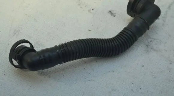 Audi A6 S6 C7 4G Breather hose/pipe 059103221
