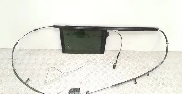 Dodge RAM Rear windscreen/windshield window 68426398AC