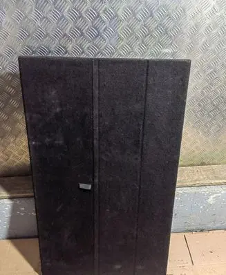 Trunk/boot floor carpet liner