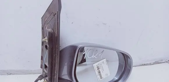 Mazda MPV Front door electric wing mirror