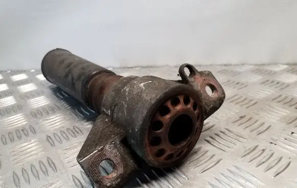Audi A5 Sportback 8TA Front shock absorber mounting bracket 