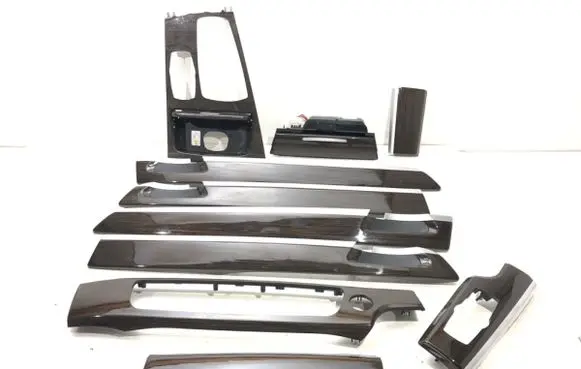 Dashboard trim
