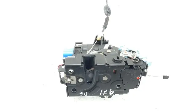 Porsche Cayenne (9PA) Rear door lock 7L0839016D