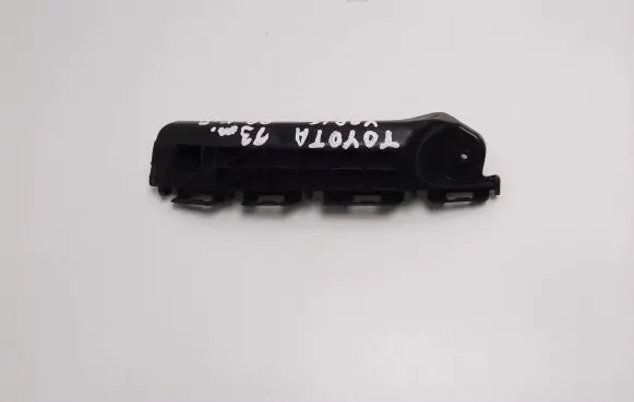 Toyota Yaris Front bumper mounting bracket 5253000090