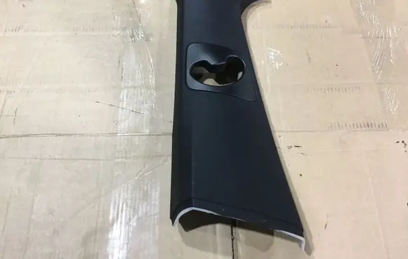 BMW X5 E70 (B) pillar trim (top) 7129751