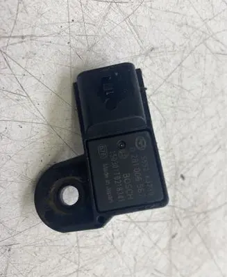 Mazda CX-3 Air pressure sensor 0281006567