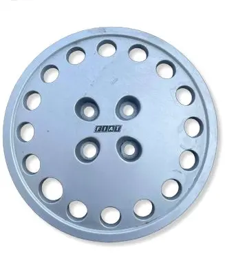 Fiat Uno R13 wheel hub/cap/trim 7599217