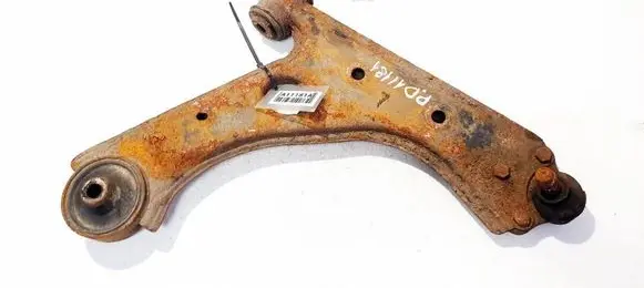 Opel Corsa D Front lower control arm/wishbone 