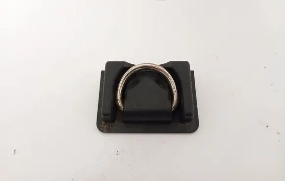 Mercedes-Benz E W212 Tie down hook / loop A2128680048