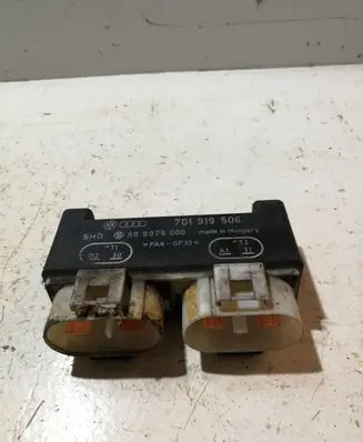 Volkswagen Transporter - Caravelle T4 Coolant fan relay 701919506 899978000