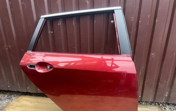 Mazda 6 Rear door