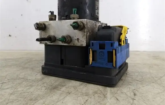 Renault Espace IV ABS Pump 8200159837D
