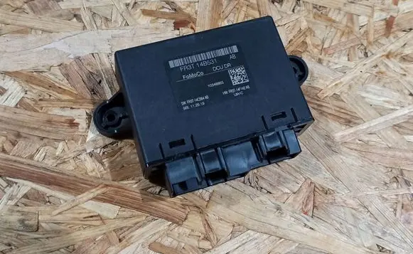 Ford Mustang VI Door control unit/module FR3T14B531AB