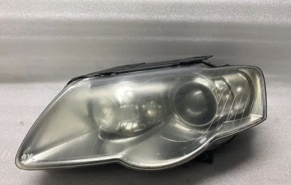 Volkswagen PASSAT B6 Headlight/headlamp 89315530 3C0941751K