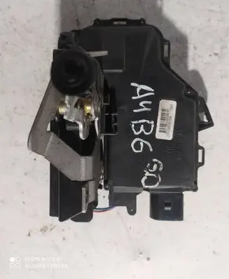 Audi A4 S4 B6 8E 8H Rear door lock 8E0839016C