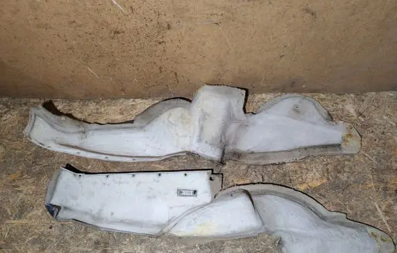 Porsche 944 Trunk/boot lower side trim panel 