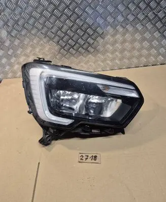 Renault Master III Headlight/headlamp 260105567R