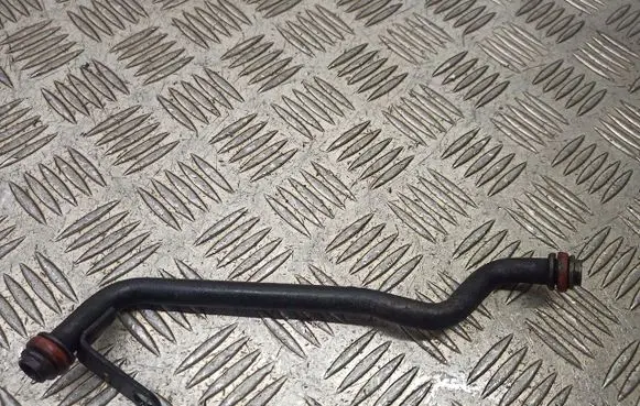 Mercedes-Benz 200 300 W123 Breather hose/pipe 