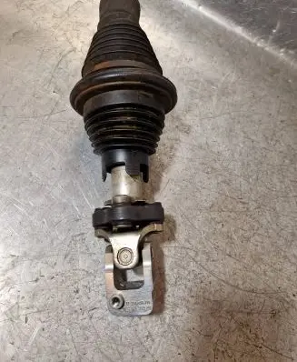 Mercedes-Benz C W204 Steering column universal joint PP204460191