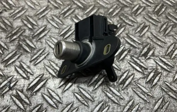Opel Astra G Tailgate exterior lock 