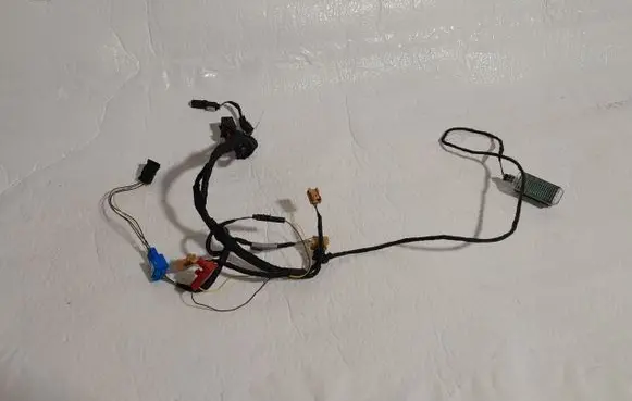 Audi A4 S4 B9 EUR ISO radio connector 8W0971693E