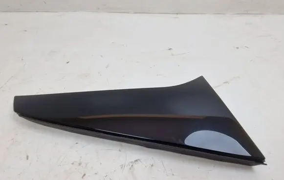 Peugeot 308 Rear window tailgate spoiler 9677956577